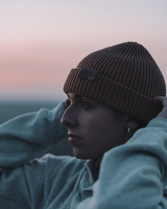 Fisherman beanie in Biscuit